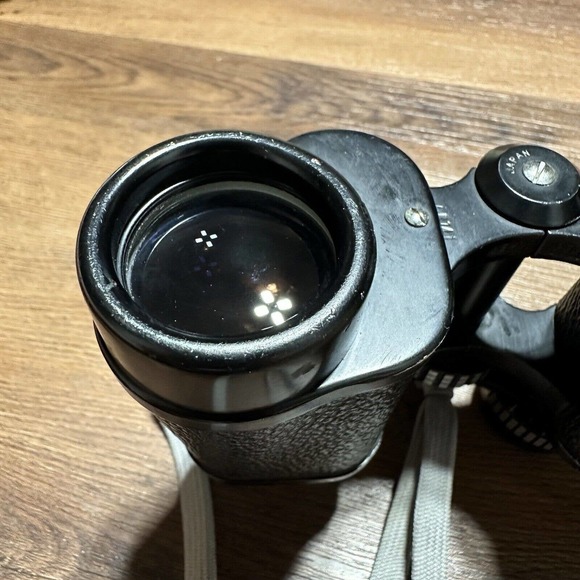 Vintage‎ Monarch 8x30 Feather Weight Binoculars Coated Lenses - Picture 12 of 15